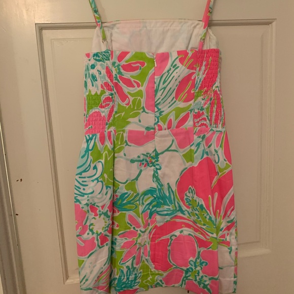 Lilly Pulitzer hidden romper - Picture 2 of 3